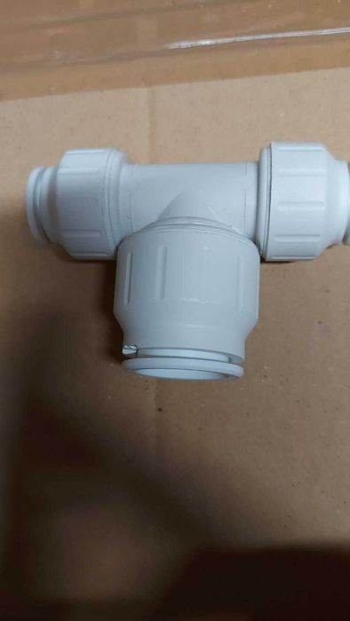 Złączka trójnik 15mm/22mm