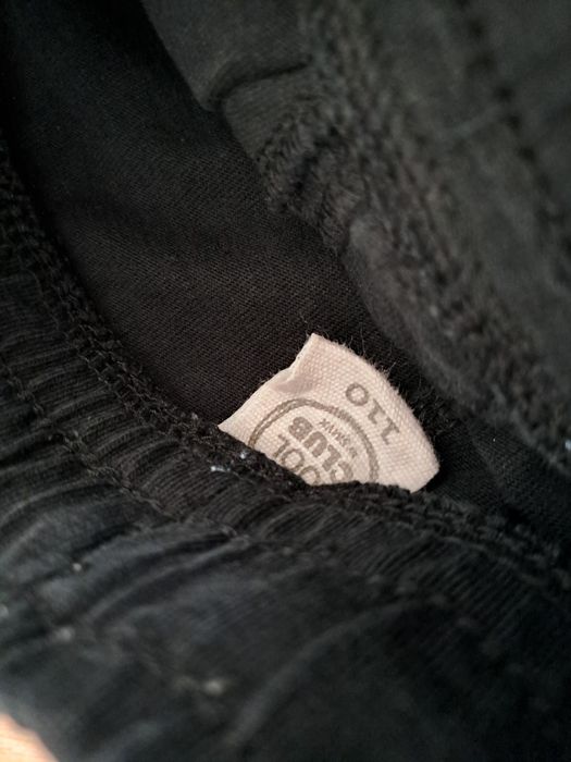 Krótkie spodenki 110