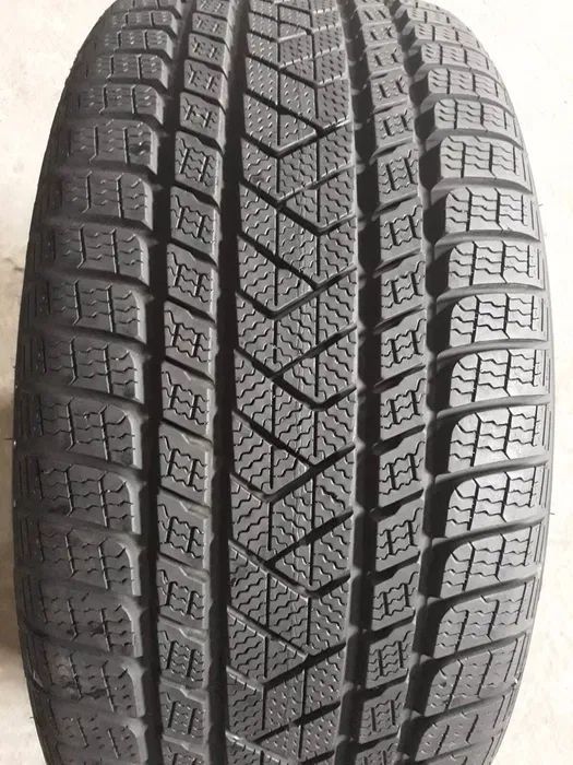 Купити зимові БУ шини гуму резину покришки колеса 255/45 R20 доставка