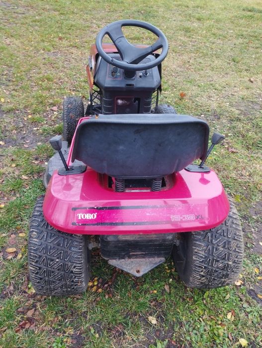 Газонокосілка трактор