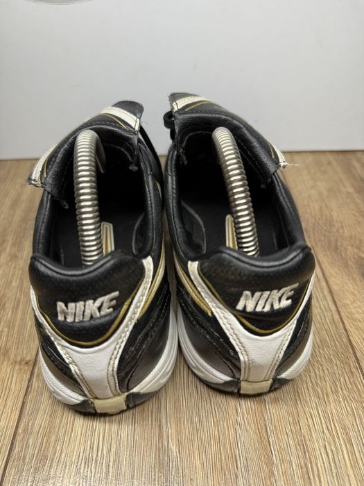 Сороконіжки Nike Tiempo