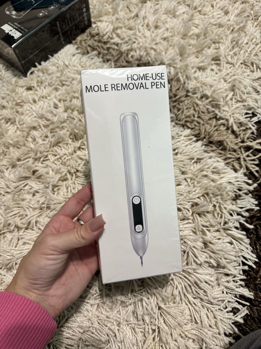 ручка для видалення родимок