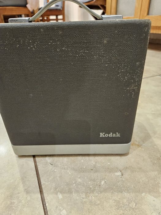 kodak brownie 8 projektor kolekcjonerski zestaw 8mm 1964r