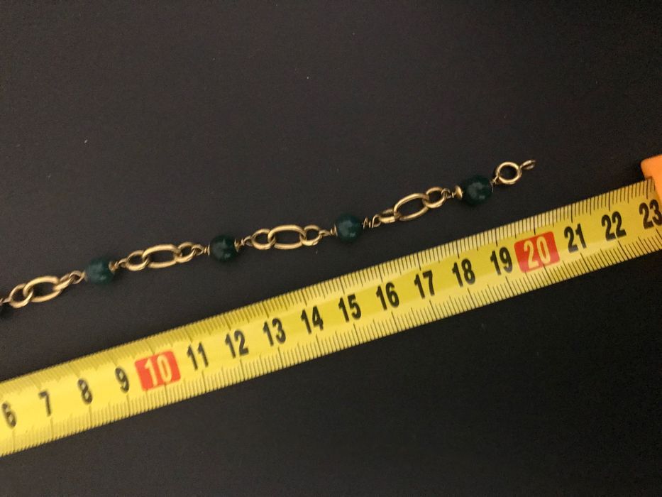 Pulseira com pedras de jade