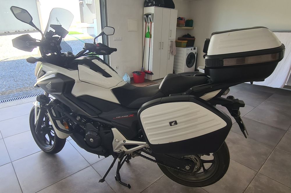 Honda NC750X  DCT
