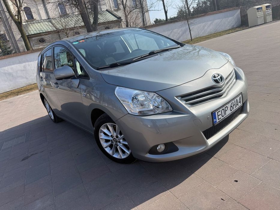 Toyota Verso Kamera Navi Niemcy sprowadzony i zarejestrowany