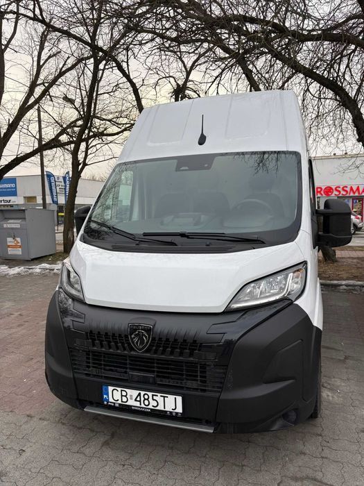 Wynajem busa, wypożyczalnia aut dostawczych, BEZ LIMITU [Boxer L4H3]