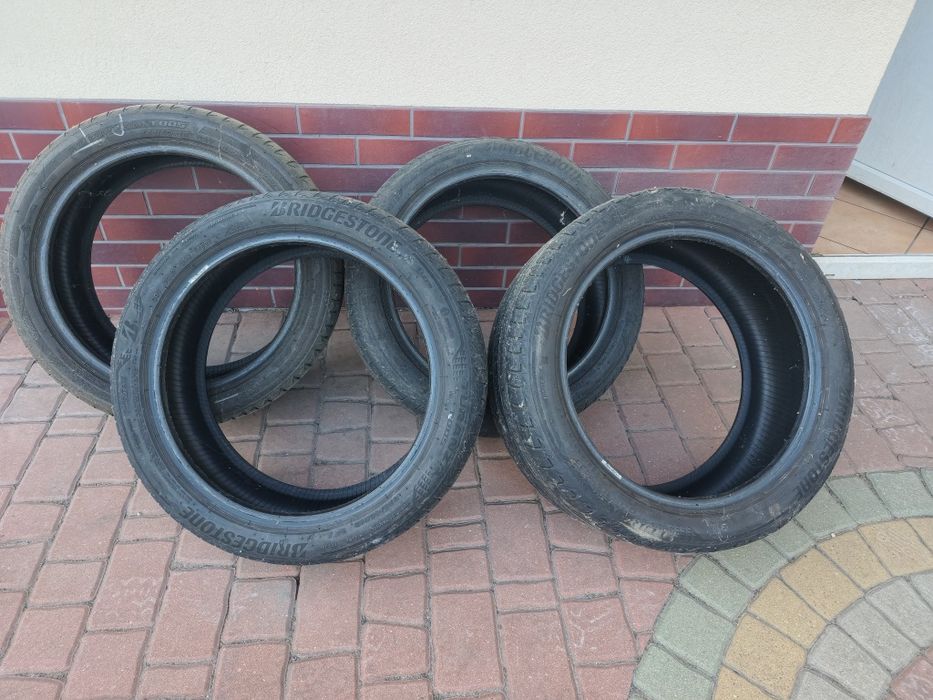 Bridgestone Turanza 225/45 r18 - BMW