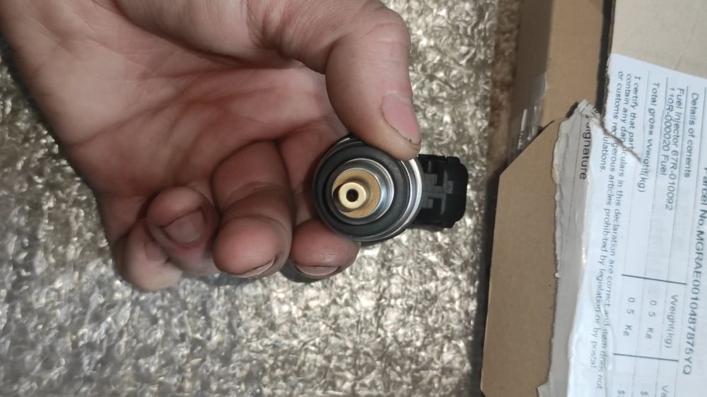 Форсунка Keihin KN8 73cc Single (27-45 л.с.) жолтая новая 

оранжевая