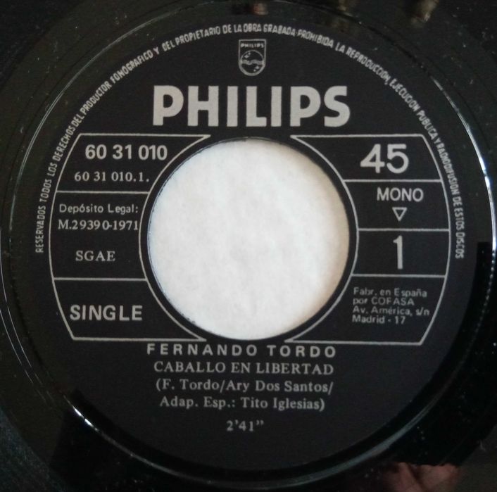 Fernando Tordo	- - - - -	Caballo en Libetad	- - - - -	Single