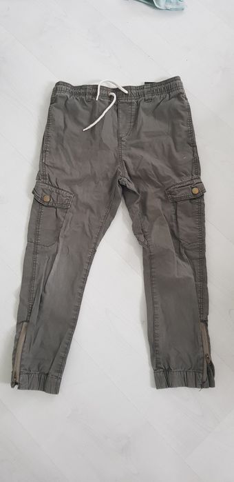 Spodnie H&M roz. 122