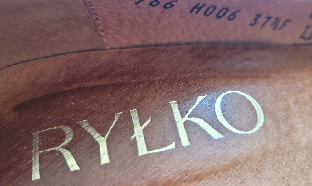 Klasyczne Czółenka Ryłko (rozmiar 37.5) - Skóra Naturalna!
