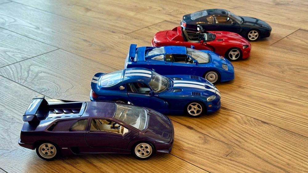 Modele BBurago 1:18 Bugatti Viper Ferrari Lamborghini stan BDB