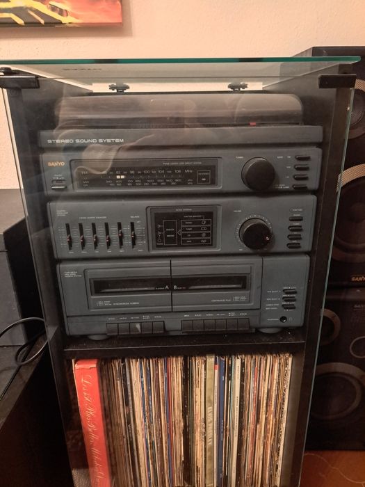Móvel + Aparelhagem Stereo Sound System Sanyo