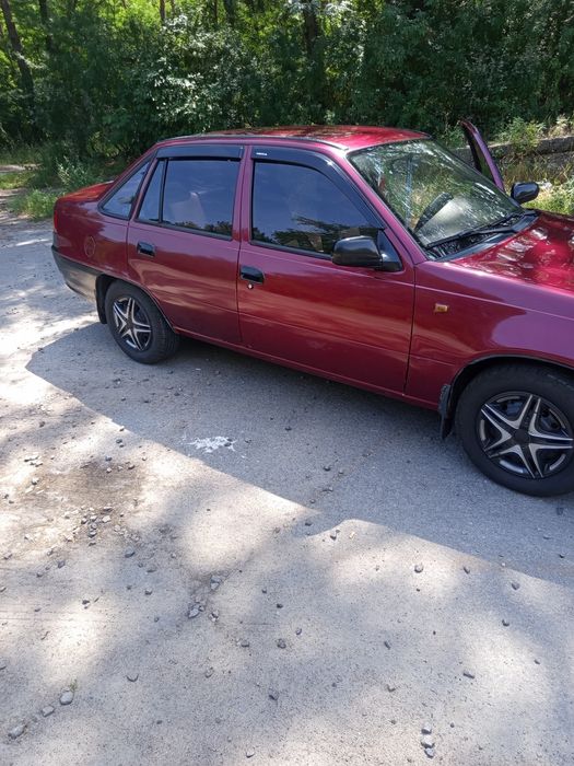 Продам автомобіль Daewoo nexia