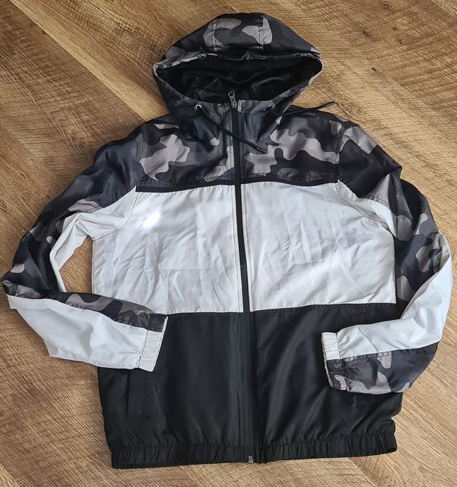 Kurtka wiatrówka XS