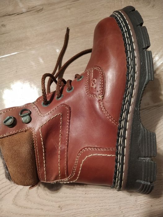 Buty zimowe , ocieplane.