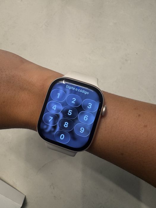 Apple Watch Series 10 GPS 46 mm Rosa/Dourado – Como Novo