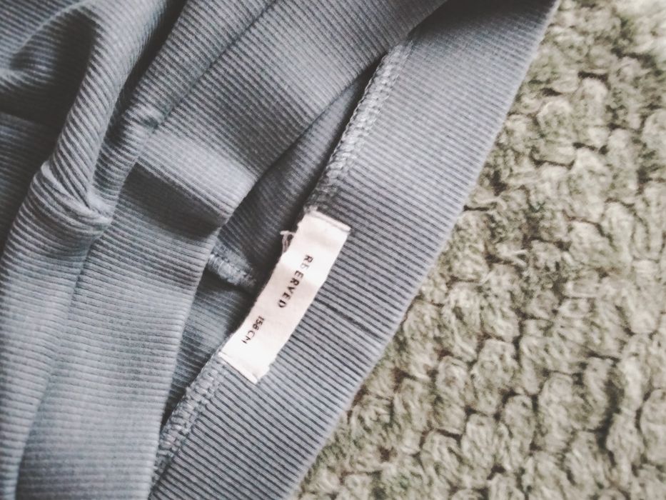 Spodnie prążkowane