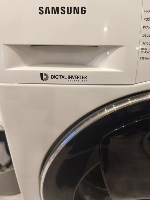 Pralka Samsung Eco Bubble slim VRT Plus 7 kg – AddWash