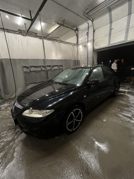 Продам власне авто Мазду