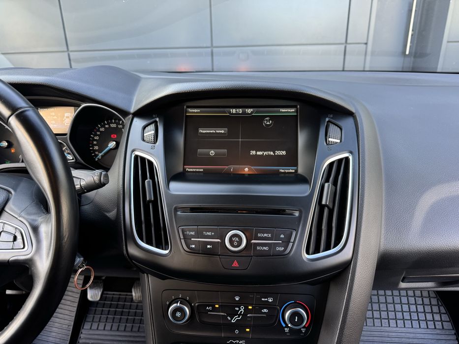 Ford focus 2015року