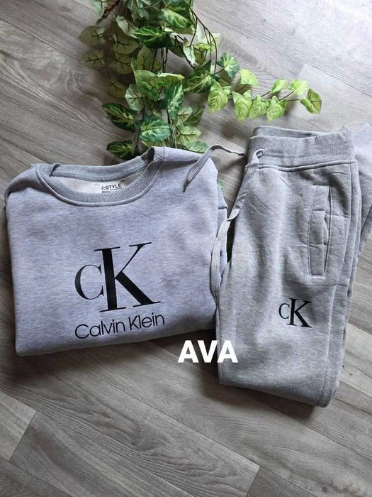 99 zł   S dres damski