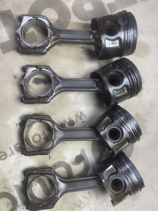 Поршні шатуни 2.0 CDTI A20DTH OPEL INSIGNIA