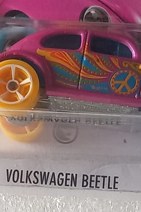 TH treusure hunt volkswagen beetle hot wheels