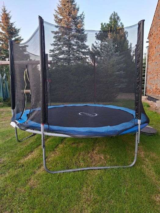 Trampolina średnica około 3 m