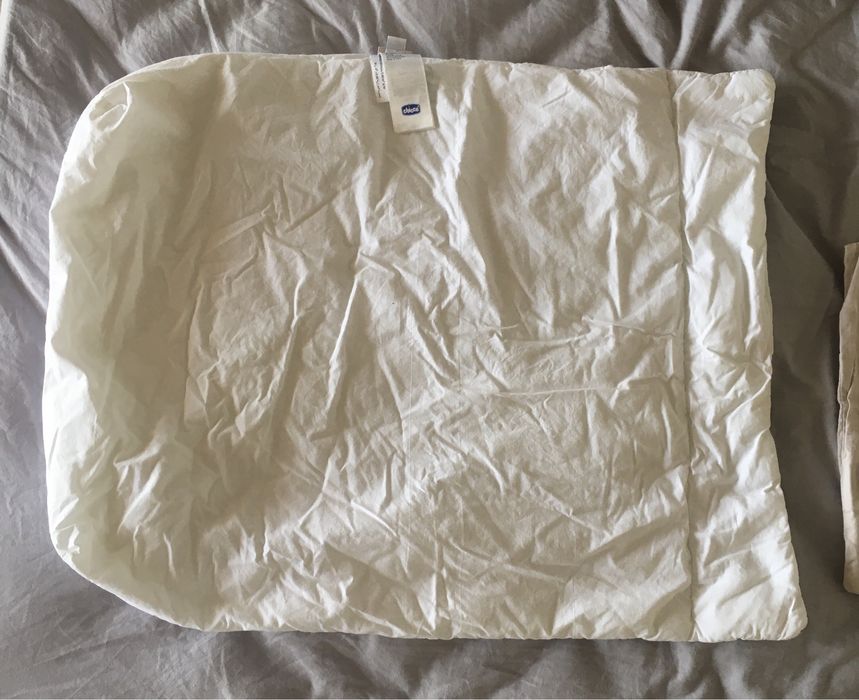 Edredao berço next to me chicco - com capa e fronha