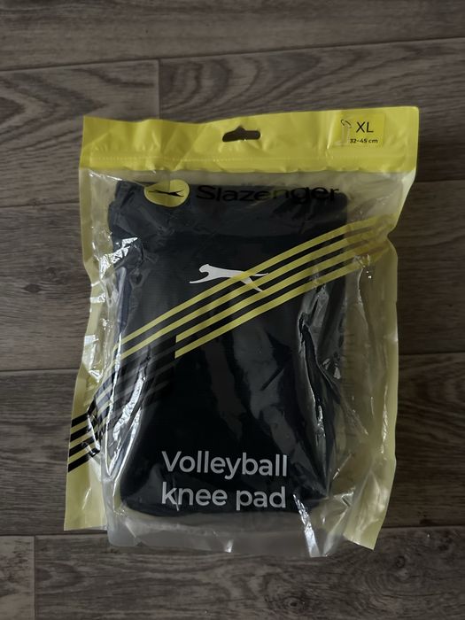 Наколеники для волейбола фирмы slazenger хл