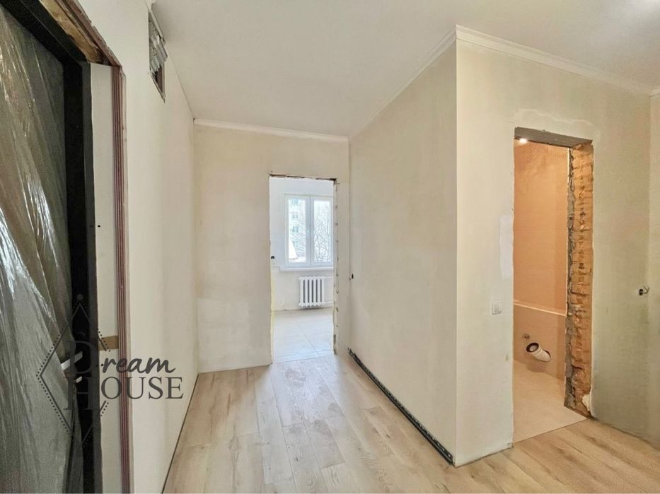 Продаж 2 кімнатної квартири