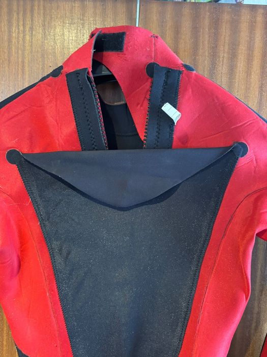 Fato bodyboard/surf