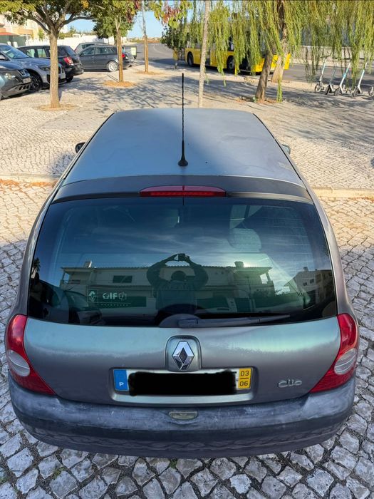Renault Clio 1.2 16V  1200€ ou troco por moto 125cc — photo 3