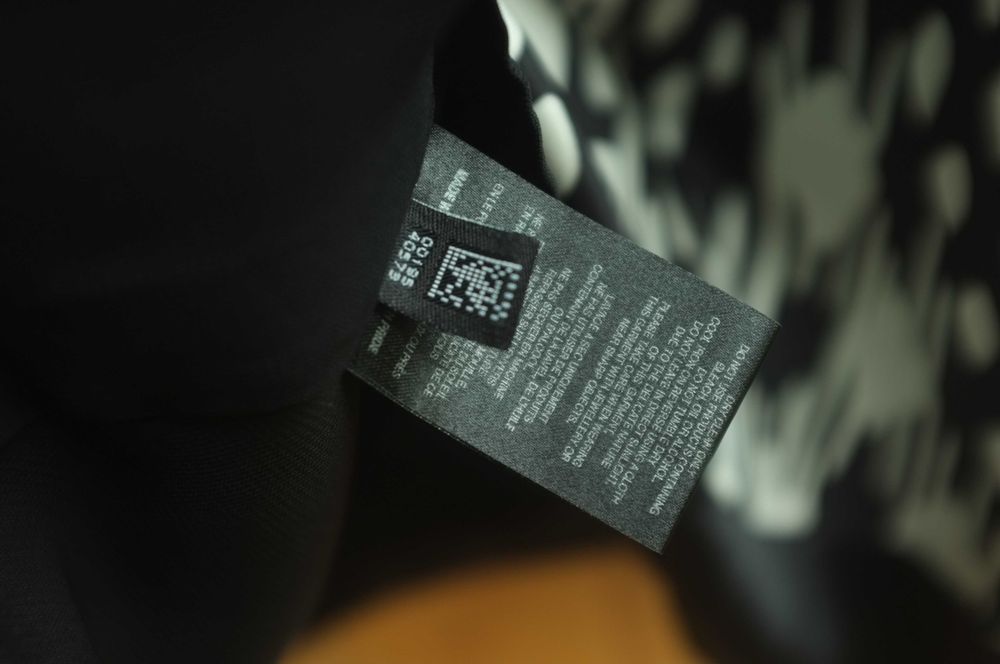 czarno-biała jedwabna sukienka Ted Baker 34 midi linia A koktajlowa