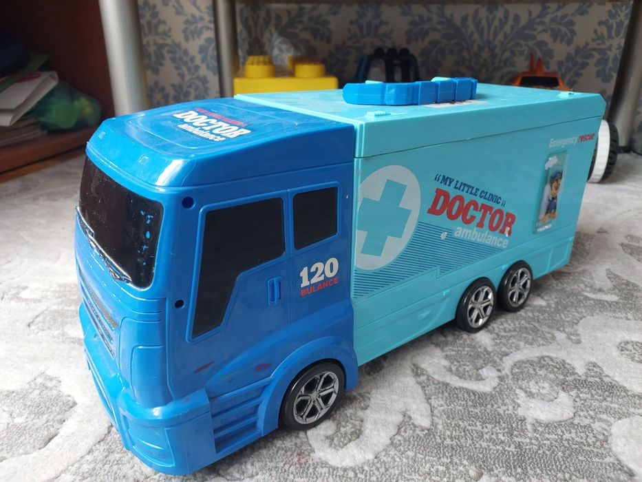 Autobus lekarza, zestaw lekarza