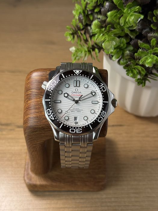 Omega Seamaster Diver 300M