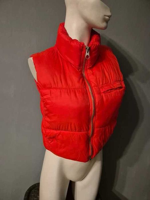Czerwony krótki bezrękawnik kamizelka puffer S 36