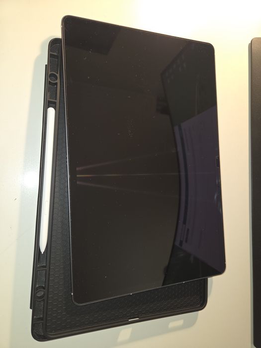 Samsung Tab S10 FE + (13")