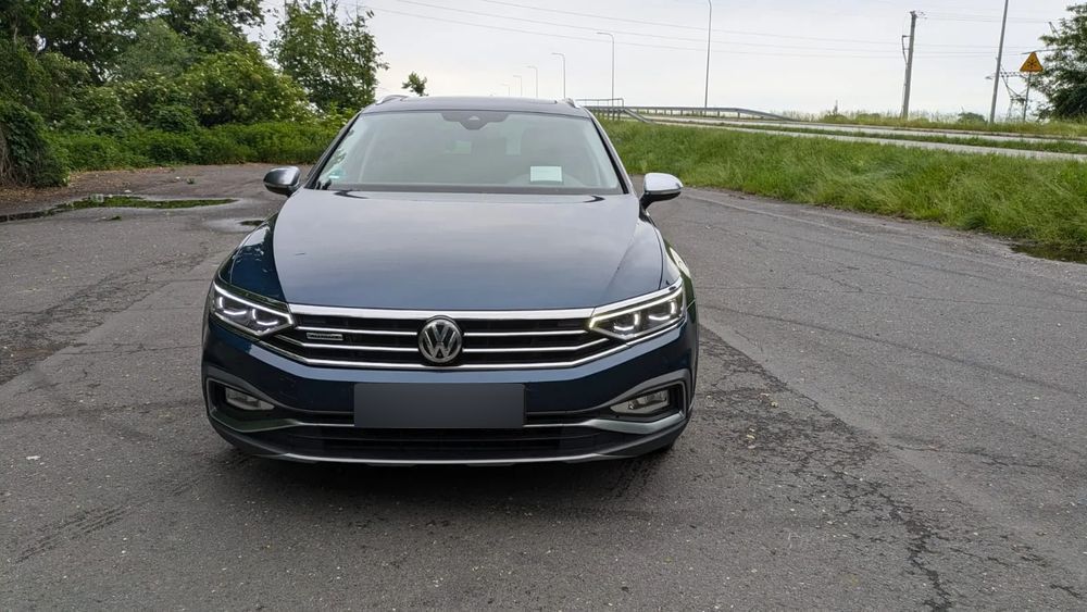 Volkswagen Passat Alltrack Bardzo bogato wyposażony kamery 360, head-up