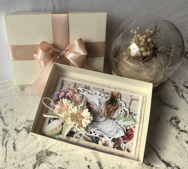 KARTKA OKOLICZNOŚCIOWA w pudełku - gotowa do personalizacji