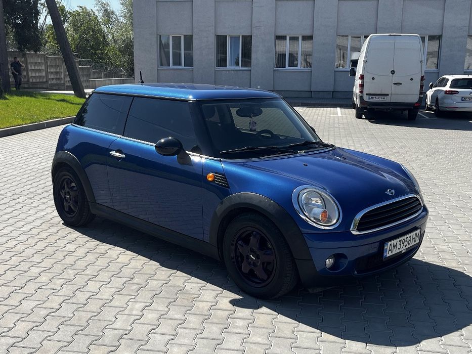 Mini one 2007 рік