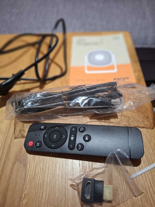 AKIYO O1 – Projektor LED Full HD 1080p | 200 ANSI | Bluetooth