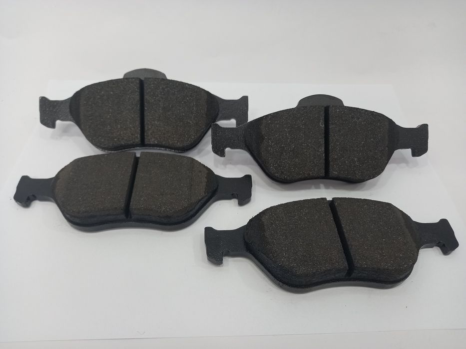 Ford Fiesta klocki hamulcowe przód