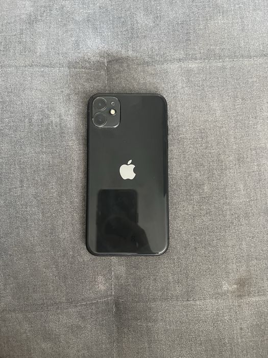 Iphone 11 bardzo dobry stan