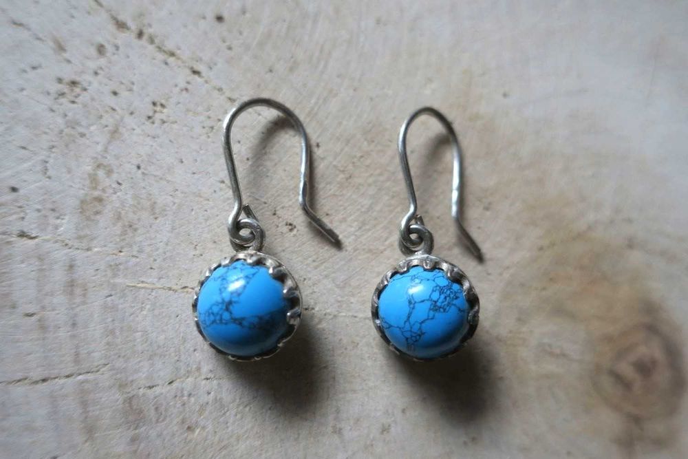 Srebrne kolczyki z turkusem / howlitem