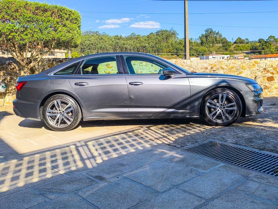 Audi A6 40 TDI 204CV S Line / S tronic *Nacional* *Revisões na Marca*