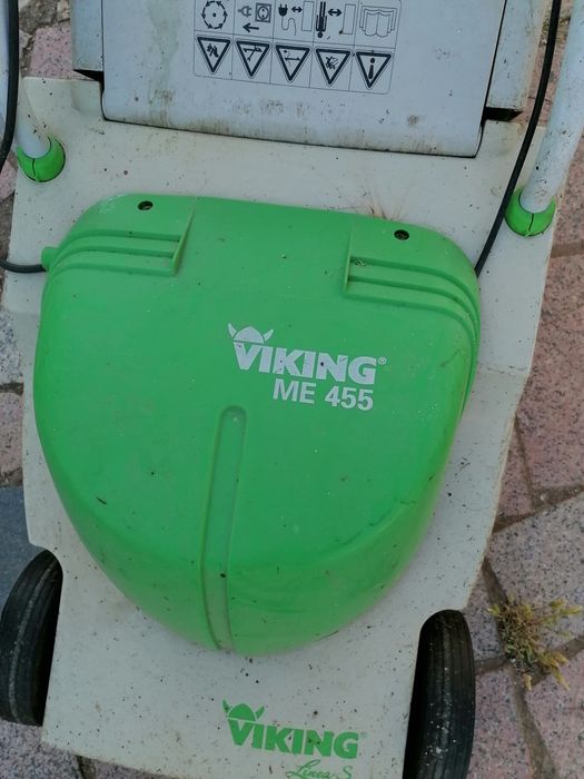 Corta relva Viking ME 445 usado