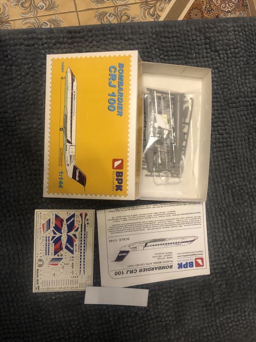 Модели сборные 1/144 CRJ-100, Blacburn Beverly